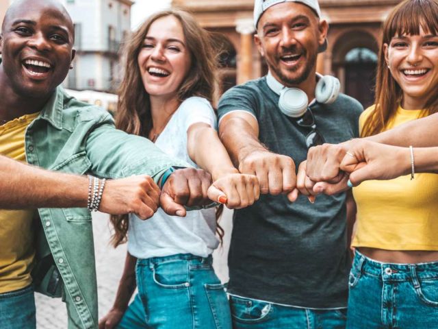 Copie de Insta - MOVE GET & GIVE (22)